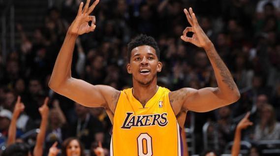 都会放大为 都会放大为